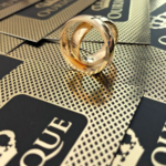 par-de-alianca-com-borda-ouro-18 (1)