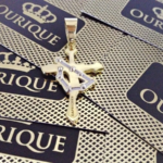 pingente-cruz-ouro-18k-750-signo (1)