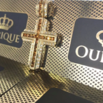 pingente-de-cruz-de-ouro-18k7504