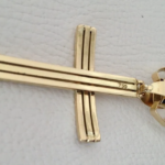 pingente-em-ouro-18k-750-cruz-mo3