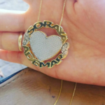 pingente-mandala-com-nome-ouro-16